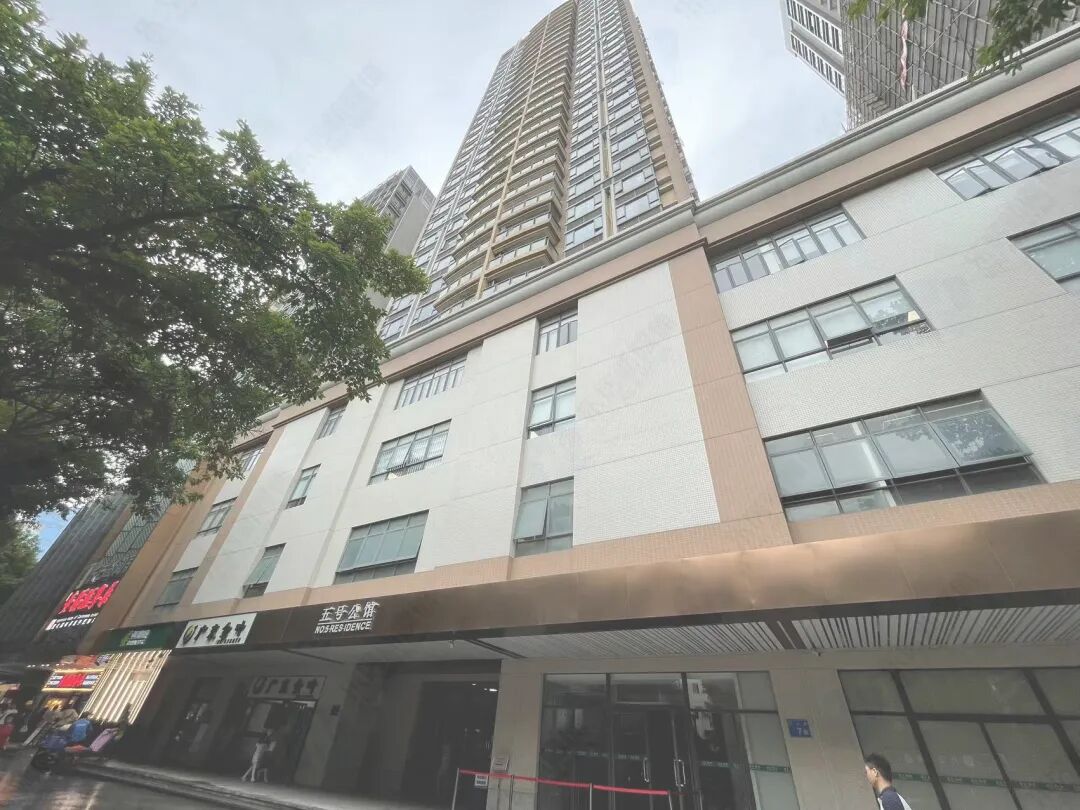 单价18万/㎡！越秀区新盘扎堆入市抢客