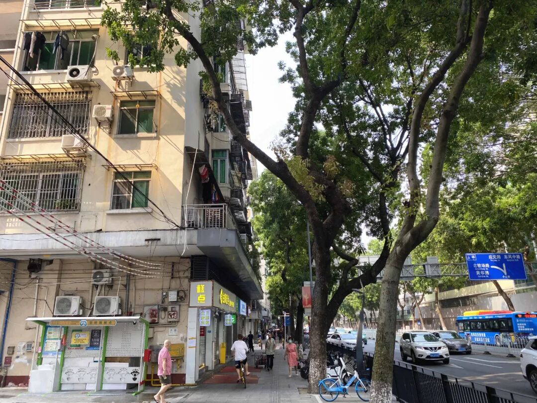 有地铁，有公园，还有好学校！板块均价将近6万？