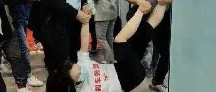 特斯拉车主维权风波：不鼓励“一闹就灵”，也不能纵容“店大欺客”|每日快评