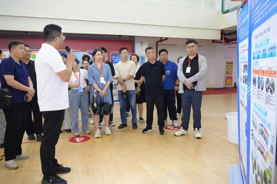 书记介绍.jpg
