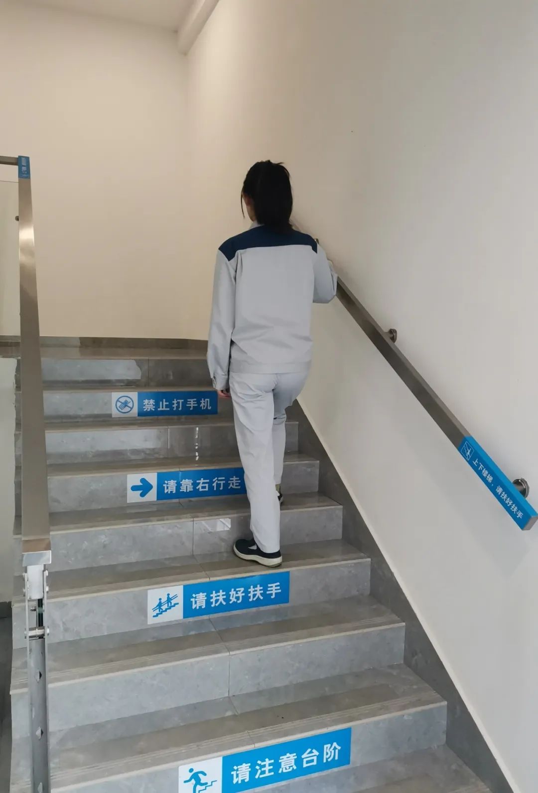 分享管理经验发言稿_分享管理经验主持词_优质公司管理经验分享会