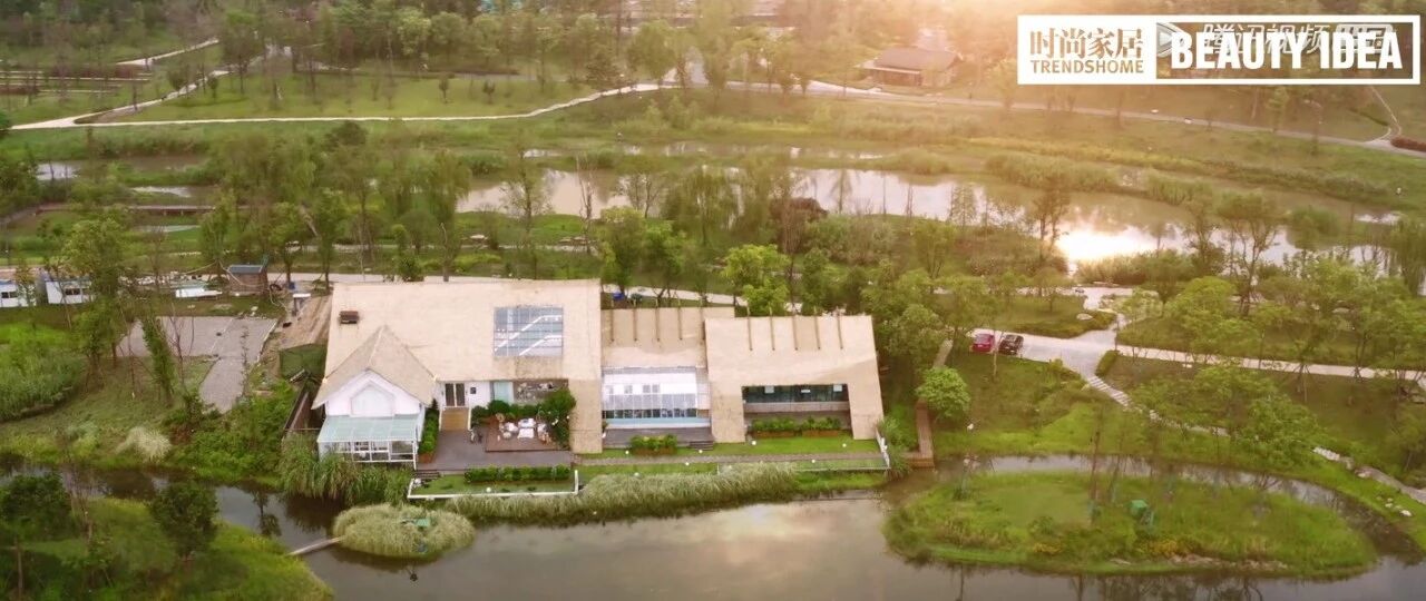 成都不仅有火锅，还藏了一座充满梦幻设计的爱情城堡？