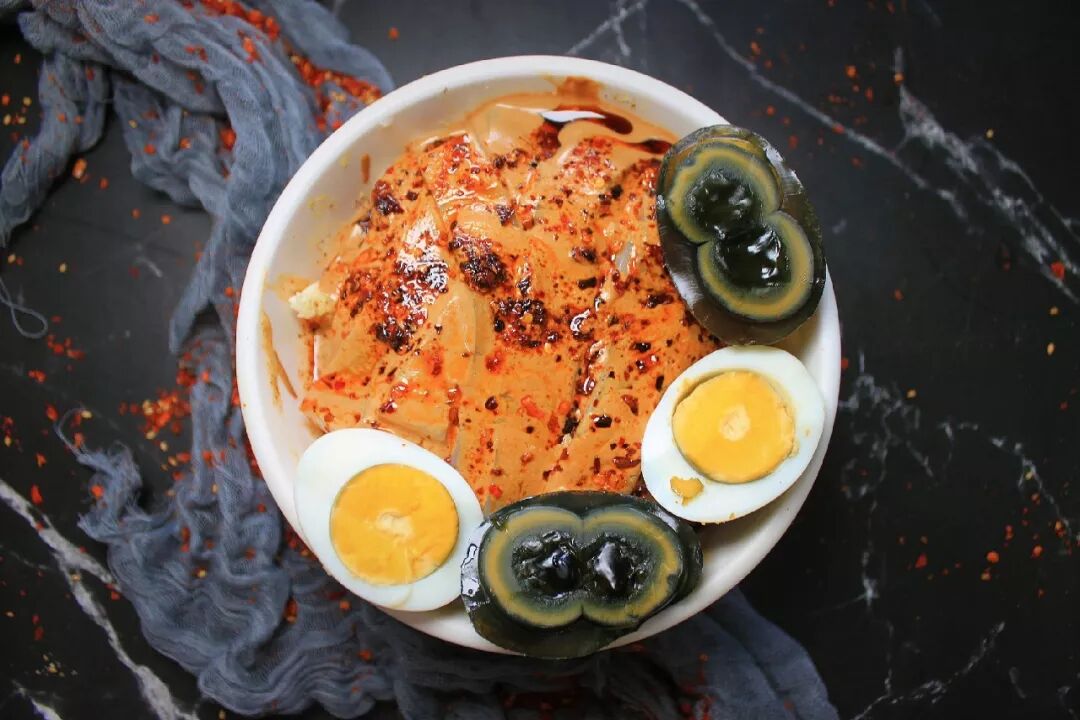 回民街的黑暗料理NO.1 卤汁凉粉在西安是怎样的存在