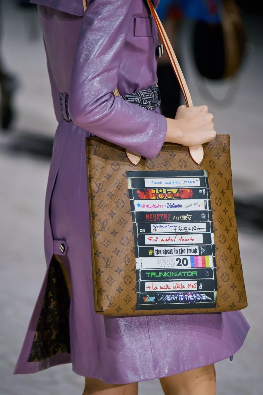 巴黎時裝周2020年爆款包有這些，超時髦穿搭，讓你搭上時尚潮流 時尚 第33張