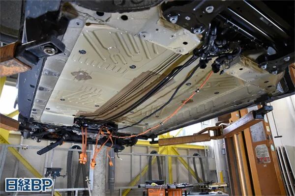 瑞银拆解比亚迪海豹，成本比特斯拉还低15%，拆解报告(CTB 、八合一)的图13