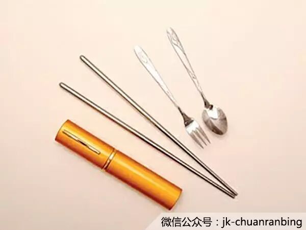 【预防传染病】在外面吃饭，怎样降低传染病风险？