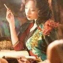 俗语：“笑贫不笑娼”，它的下句才是经典，揭示了人生的5字秘诀！