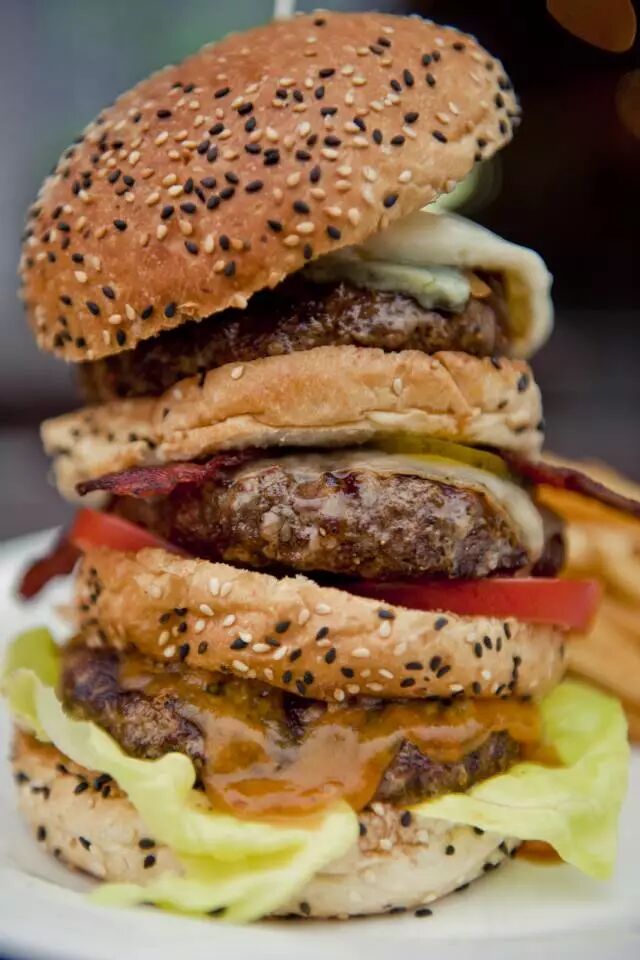 xxxxl的巨无霸汉堡,王大陆看了也害怕!