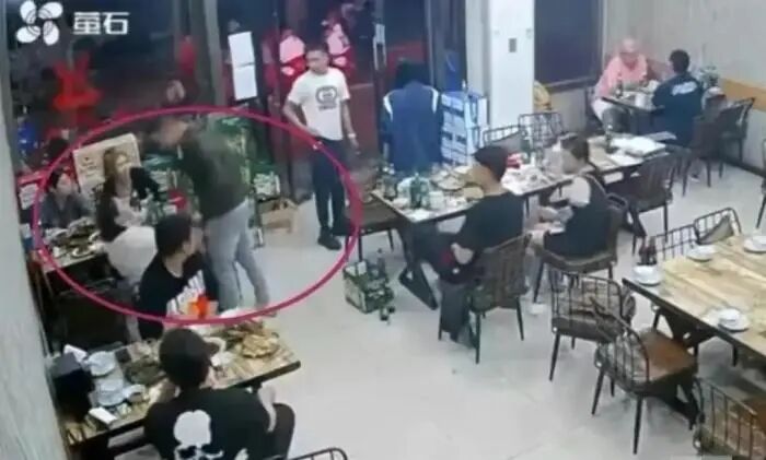唐山打人事件后续：被打女孩首次露面发声（组图） - 3