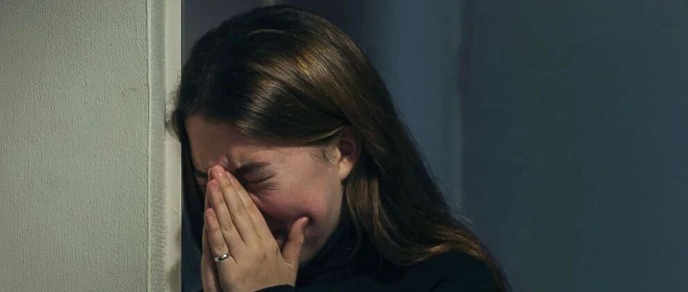 抑郁个体化治疗的影响因素：家族史与早年逆境 | 临床必备