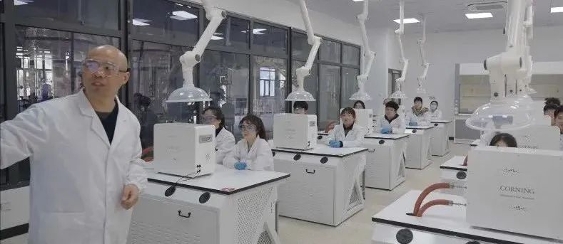 科技強國 – 先進設(shè)備是修煉內(nèi)功的保障