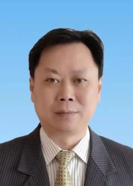 羽毛球队队员刘梓萌全美华裔青少年协会全美华裔青少年协会会长麦曼抒