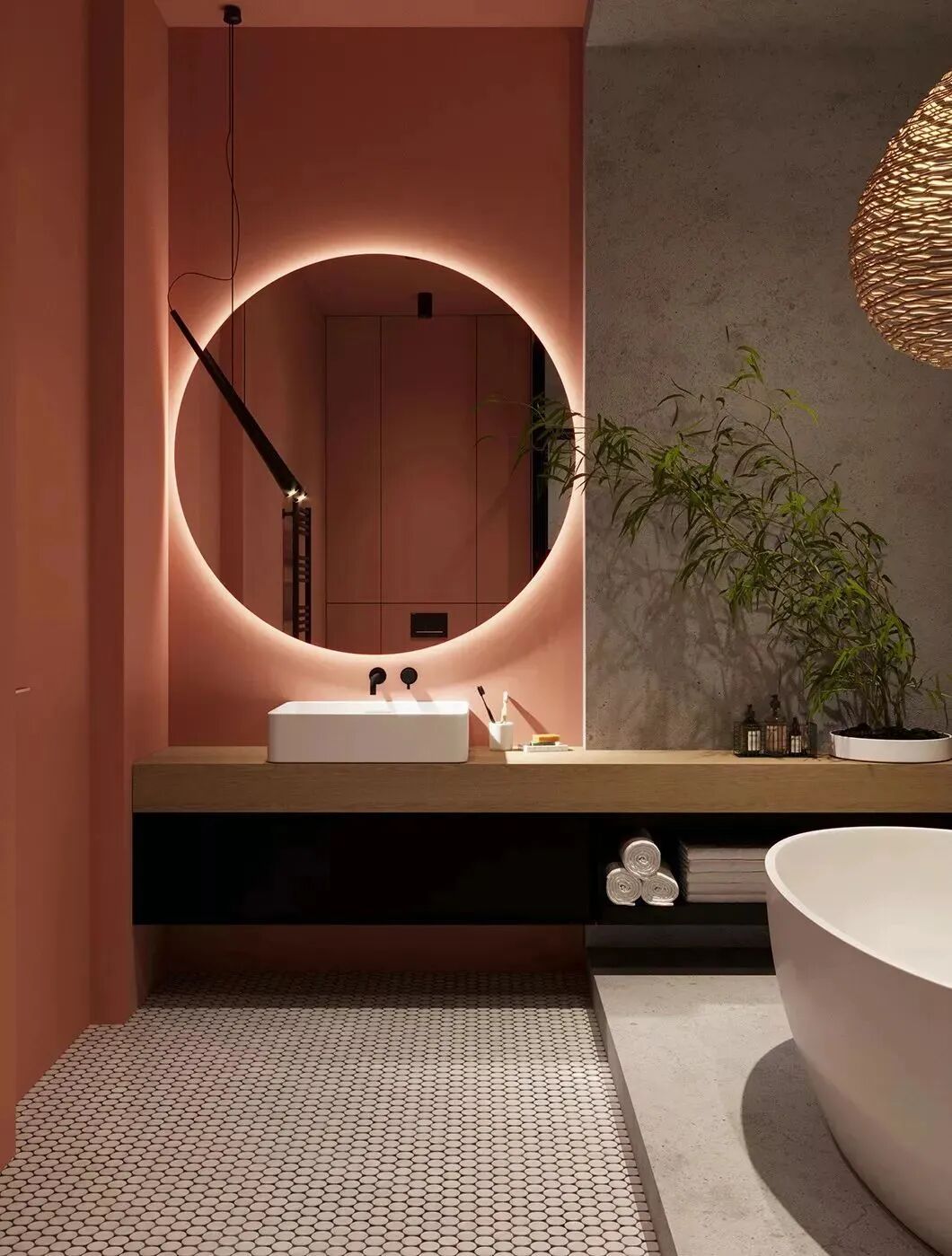 马桶下水缓慢无漩涡_马桶下水慢没有吸力是什么原因?_抽水马桶突然下水慢