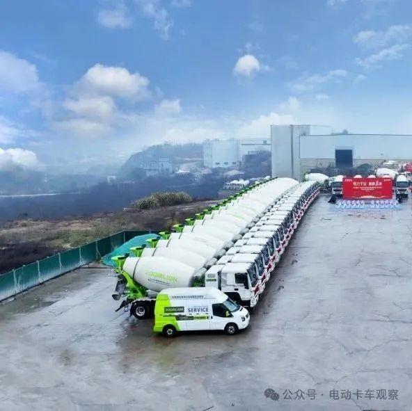 电卡观察丨盘点2024工信部公告，分析2025换电重卡发展走向