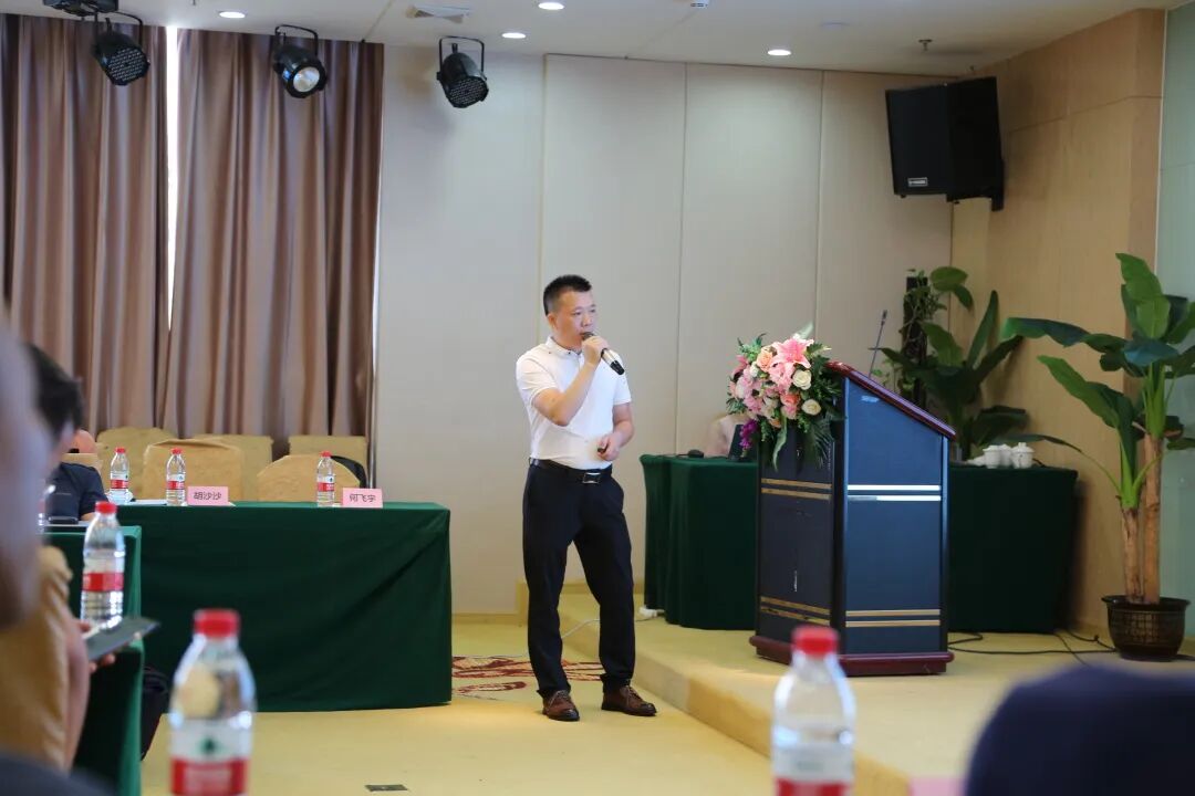 公司新闻：凝心聚力 智传未来—热烈祝贺公司2022年度年中经营会议暨团建活动举得圆满成功