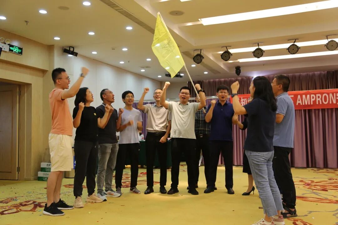 公司新闻：凝心聚力 智传未来—热烈祝贺公司2022年度年中经营会议暨团建活动举得圆满成功