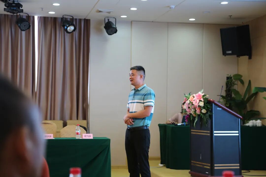 公司新闻：凝心聚力 智传未来—热烈祝贺公司2022年度年中经营会议暨团建活动举得圆满成功