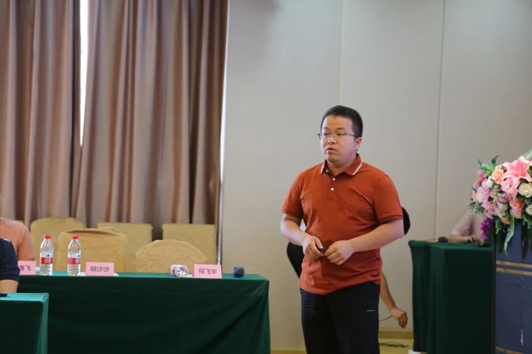 公司新闻：凝心聚力 智传未来—热烈祝贺公司2022年度年中经营会议暨团建活动举得圆满成功