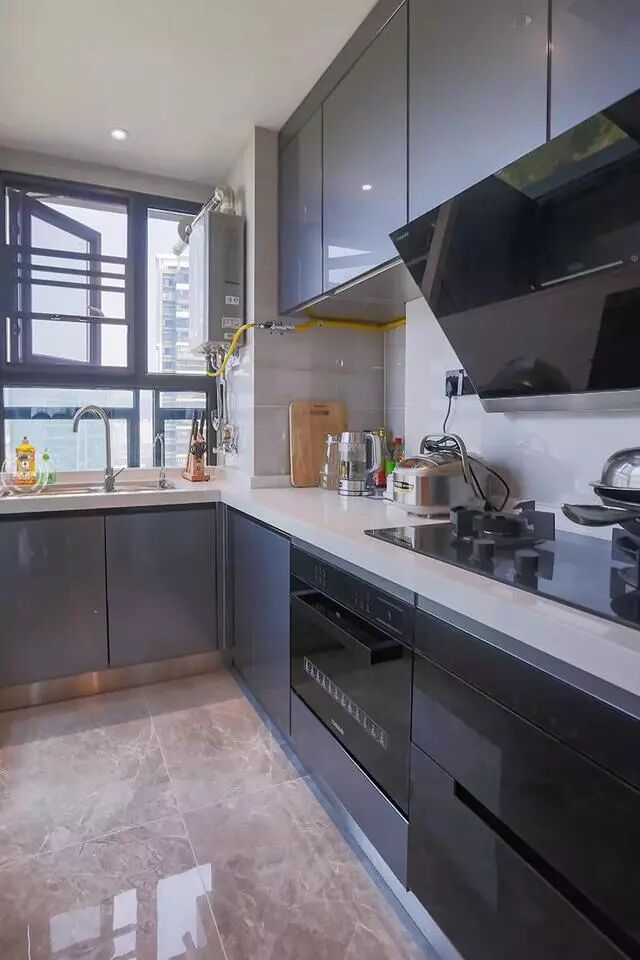 140㎡现代轻奢，简约黑白灰，舒适华丽美