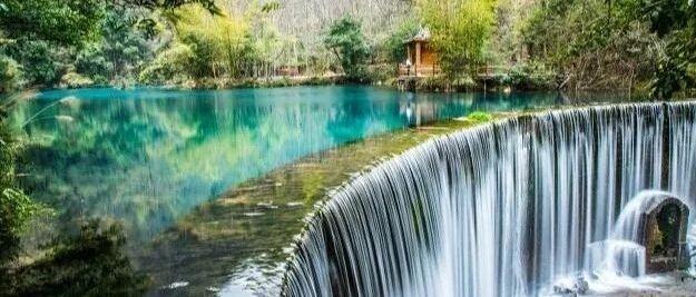 是时候去贵州了，《我和我的家乡》引爆贵州之旅！黄果树瀑布、大小七孔、千户苗寨……