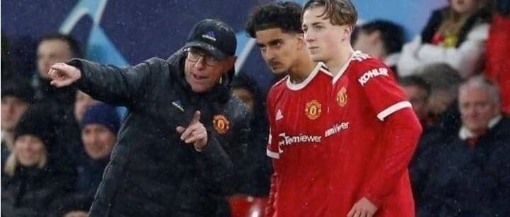 时代终结！巴萨漏勺笑了，齐达内首秀曼联