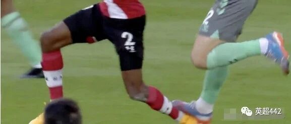 99张红牌！二度踩踏脚踝，英超历史"第一脏"队