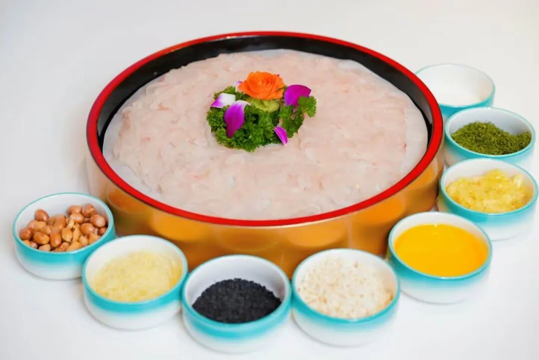 7.八宝鱼生.jpg