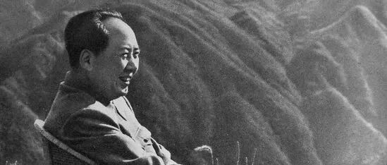 毛主席霸气写下一词，最后两句惊世骇俗，至今无人敢效仿！