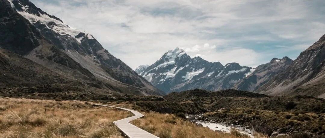 杜甫“最烂”的一首诗，被评为律诗下乘之作，读完却令人佩服不已！