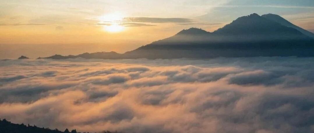 10首热血诗词，一首一个千古名句，每一句都令人热血沸腾