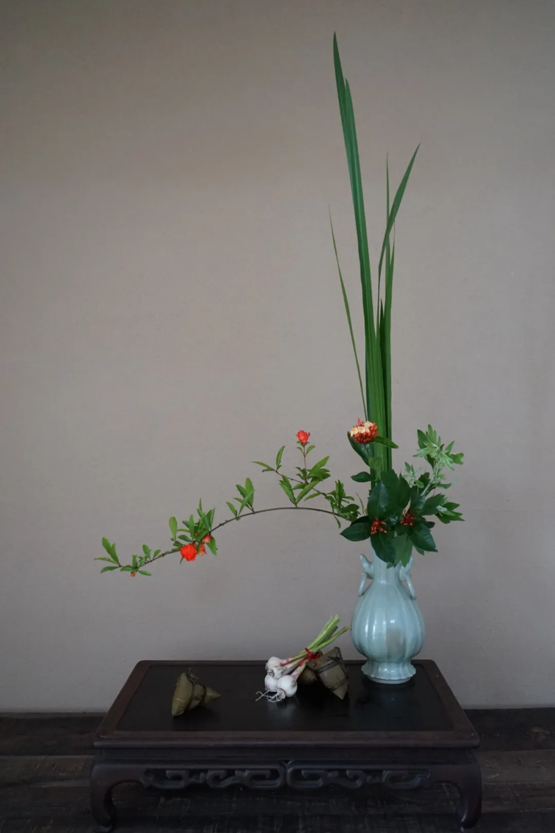 【采薇专栏】案头清供,插花中的“君子之心” 【采薇专栏】案头清供,插花中的“君子之心”