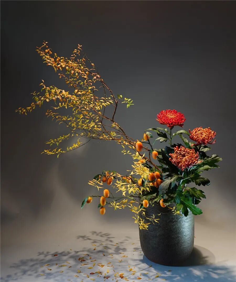 王国忠：插花不能只重形式而缺乏人文精神