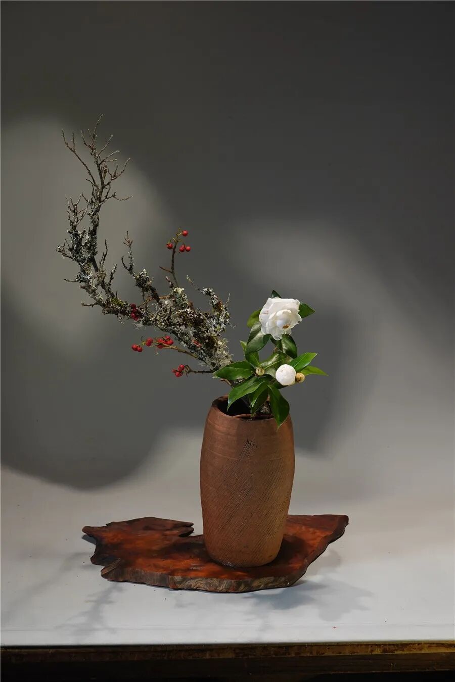 王国忠：插花不能只重形式而缺乏人文精神