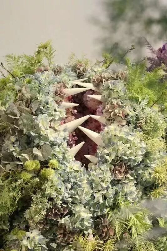 凡是你看不懂而著迷的作品，背后都是想象力！