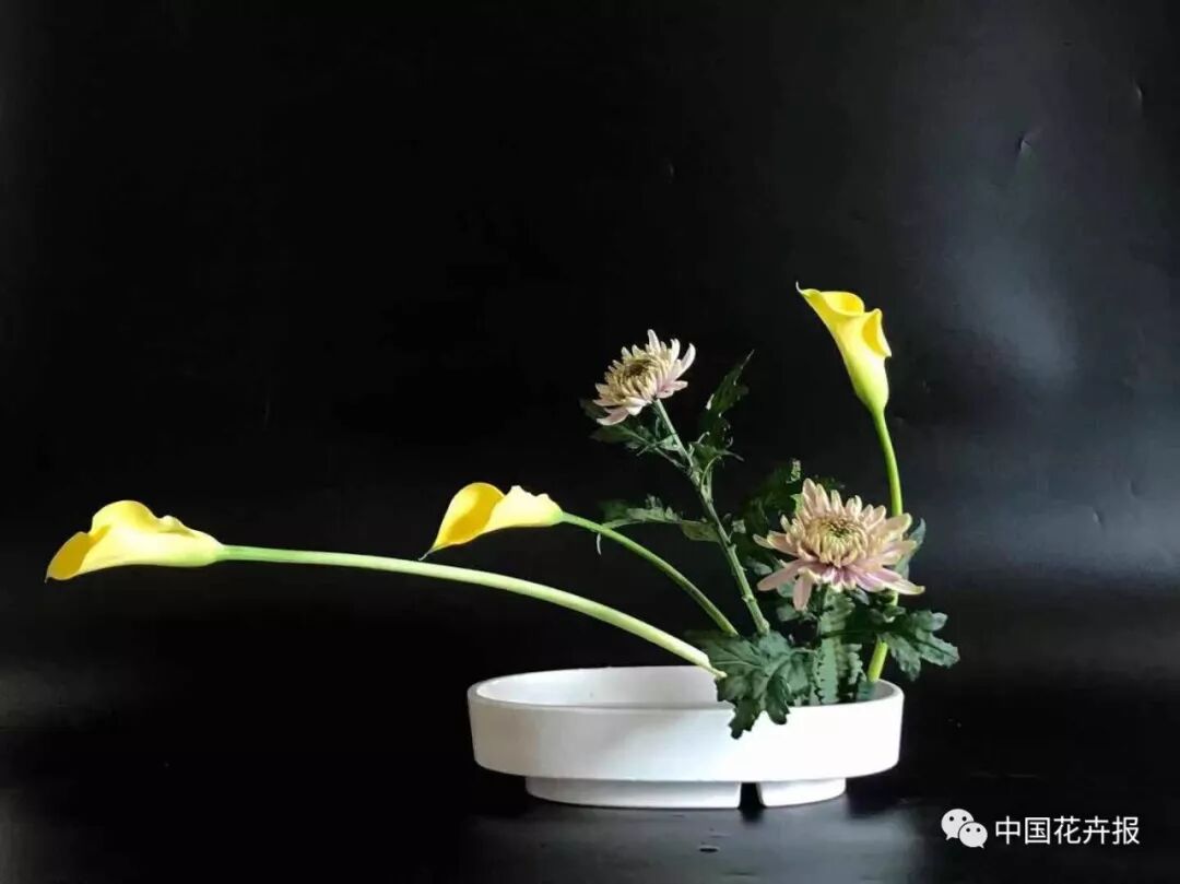 秋日插花 楓、桂、菊各有古意 