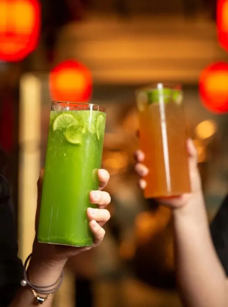 ��ү����￪�˸�������Bar����һվ����˫�ؿ��֣�