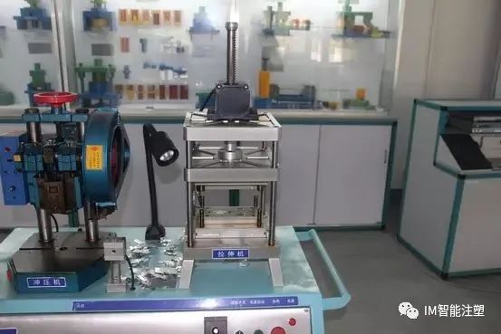 模具设计与制造专业的前景如何?的图1