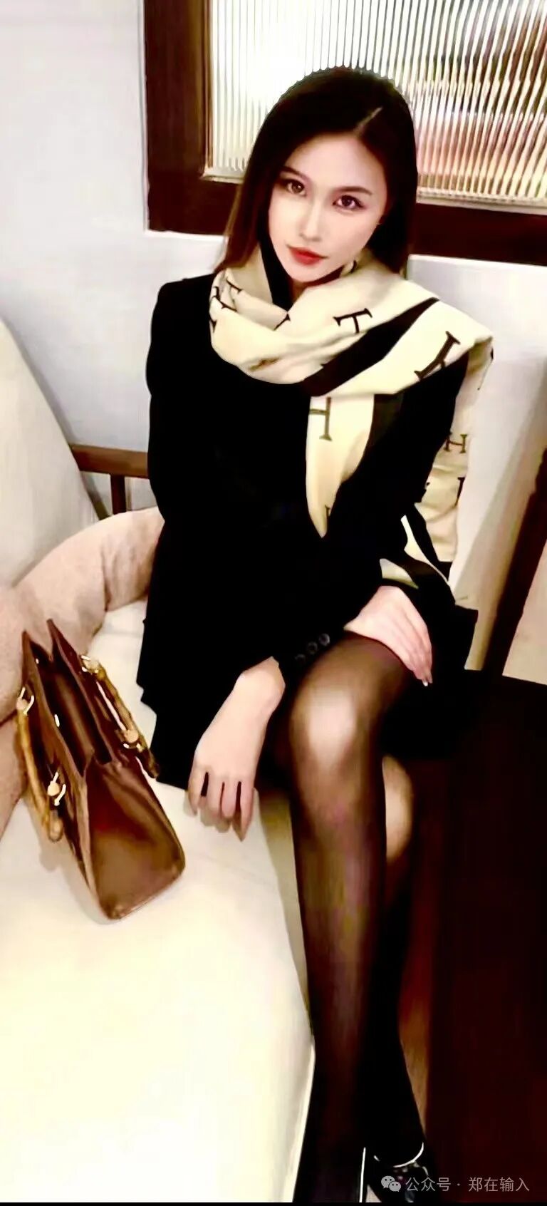 不想过年想参加有美女的酒局