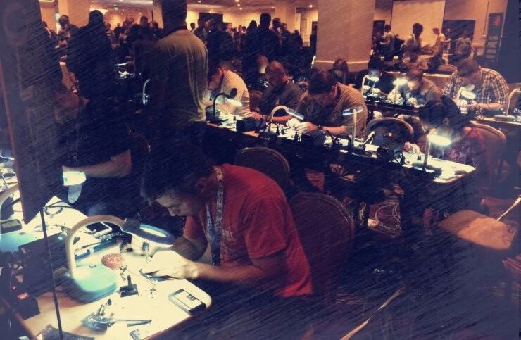 这场黑客 Party，有关热爱的一百个瞬间(图2)