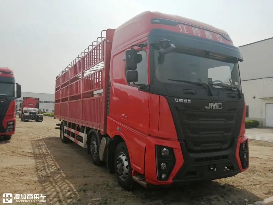 偶遇高配国六汕德卡燃气车，斯堪尼亚泵车实拍，提加一周好文推荐 - 第9张