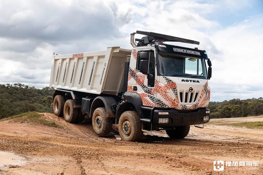 硬核越野卡车,依维柯旗下的专业卡车改装品牌,意大利astra hd9自卸车