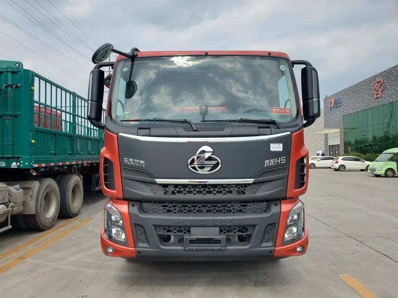 配置高端性价比高,乘龙h5子母车之子车实拍评测_陕西广汇汽车贸易有限