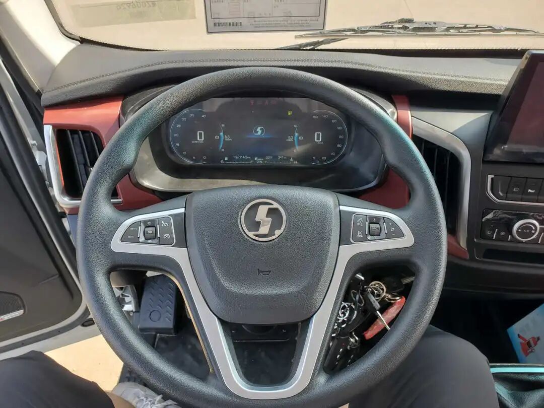 应用潍柴"黄金动力链"的高端轻卡,陕汽k5000来了,实拍带您看看它到底