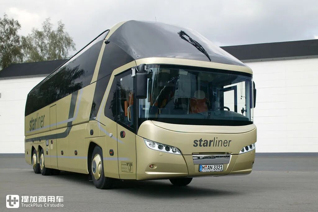 高端舒适客车典范,带您回忆尼奥普兰starliner豪华大巴的发展历程