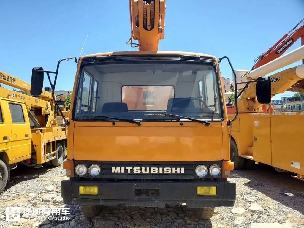 解放小平头柴的原型车,在国内退役的三菱fk415实拍(开放) - ai牛丝