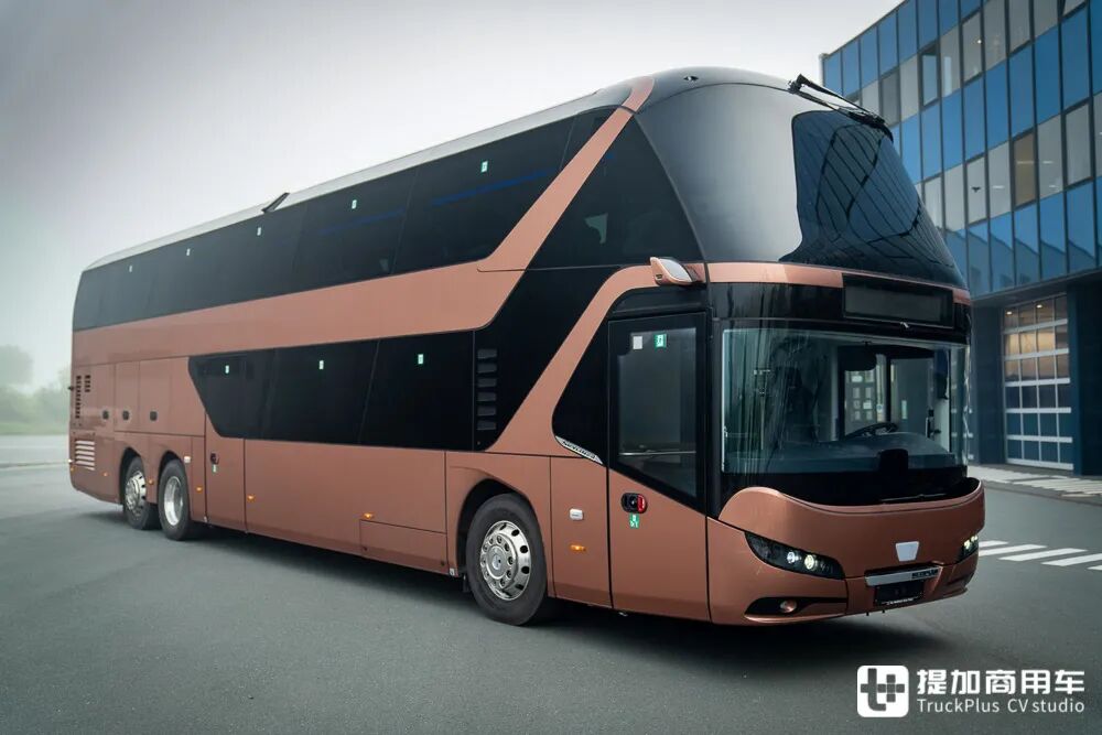 定制版尼奥普兰skyliner双层公路客车实拍(版本,月份) - ai牛丝