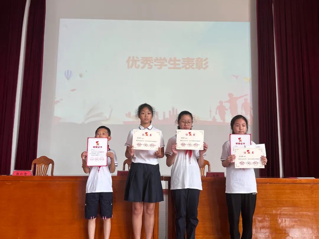 潘汉年实验小学图片