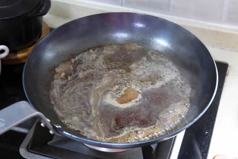 一碗你没吃过的照烧梅肉盖饭