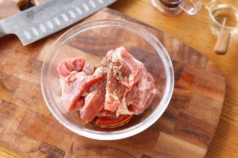 一碗你没吃过的照烧梅肉盖饭