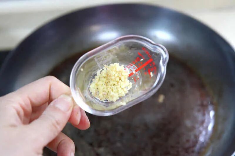 一碗你没吃过的照烧梅肉盖饭